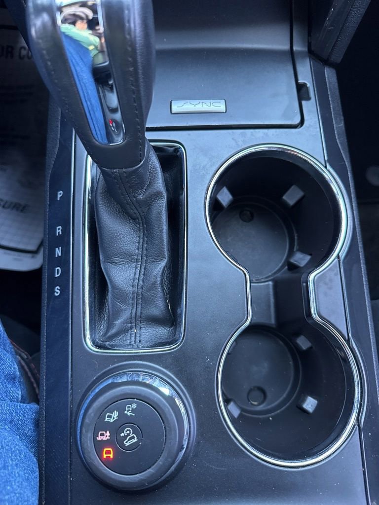 Used 2018 Ford Explorer XLT w/ Equipment Group 202A image 33