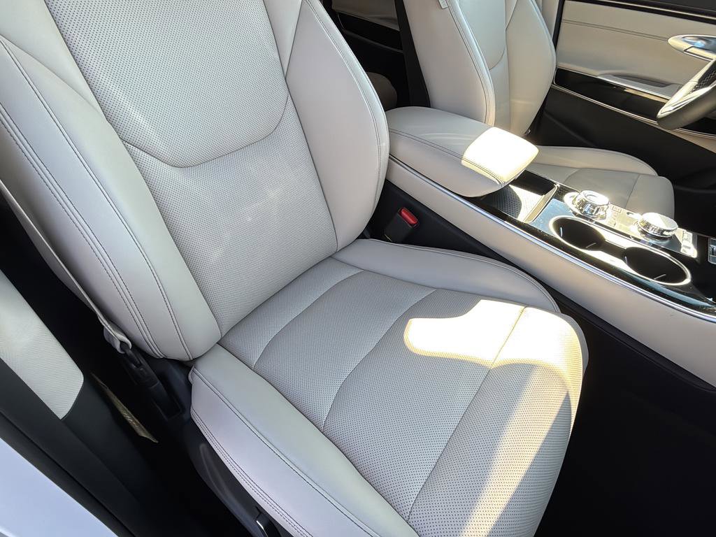 Certified 2026 Genesis GV70 2.5T image 51