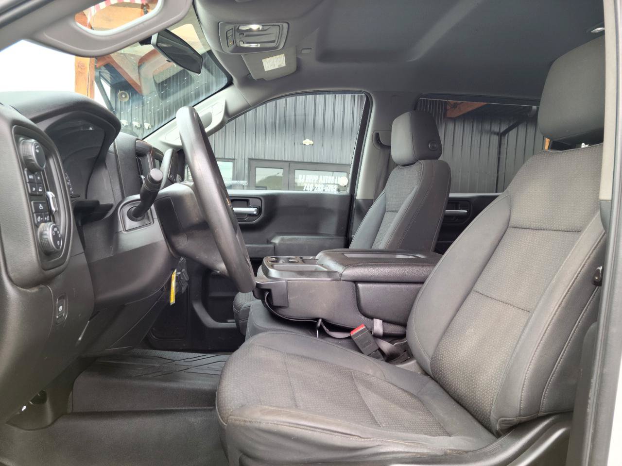 Used 2019 Chevrolet Silverado 1500 Custom AWD/4WD image 14