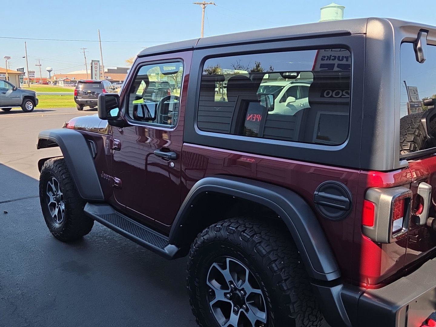 Used 2021 Jeep Wrangler Rubicon AWD/4WD image 8