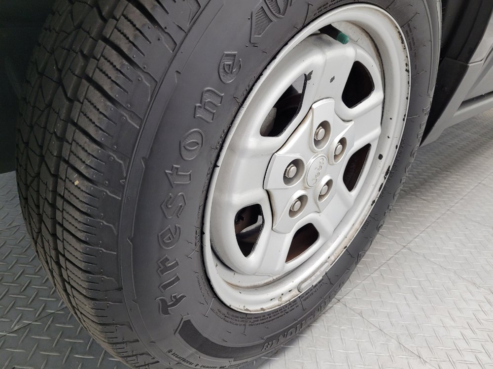 Used 2015 Jeep Patriot Sport FWD image 31