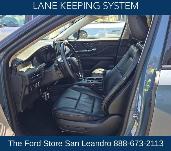 Used 2023 Lincoln Corsair Reserve w/ Equipment Group 202A FWD image 10