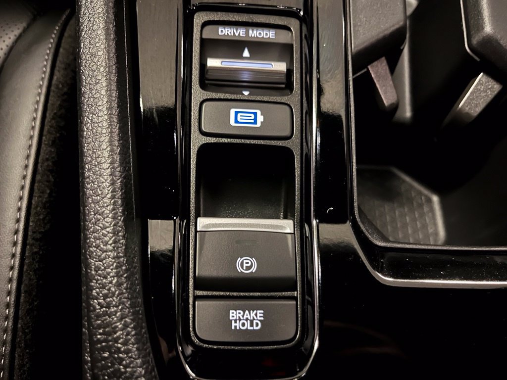 Used 2025 Honda Accord Sport image 14