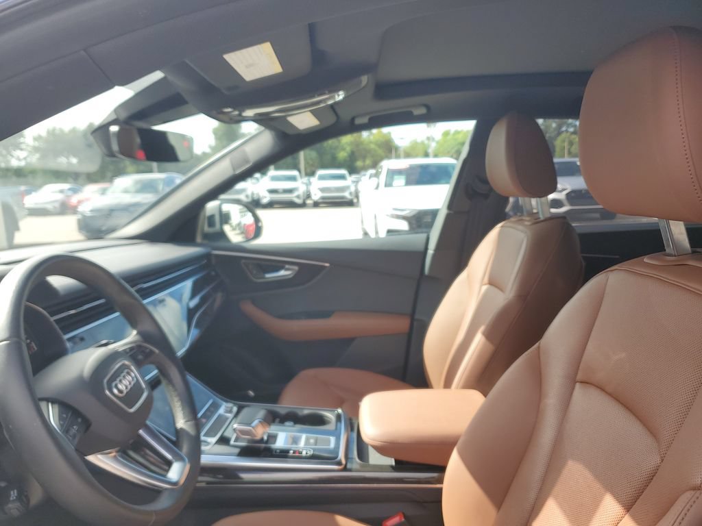 Used 2023 Audi Q8 Premium Plus w/ Premium Plus Package AWD/4WD image 23