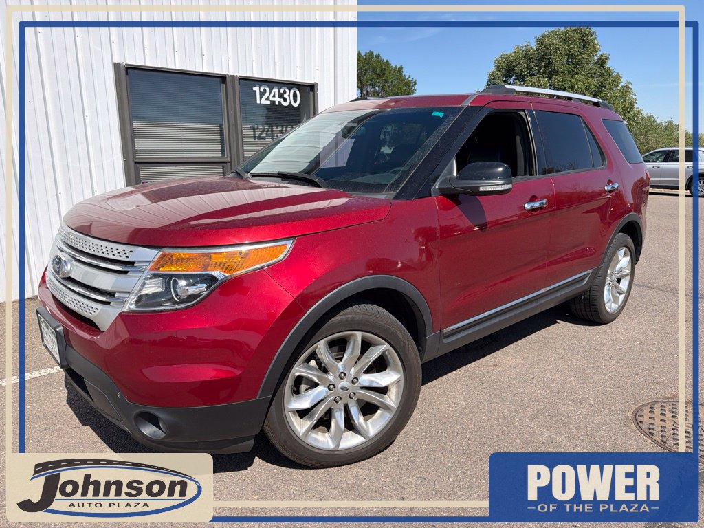 Used 2014 Ford Explorer XLT w/ Equipment Group 202A AWD/4WD image 1