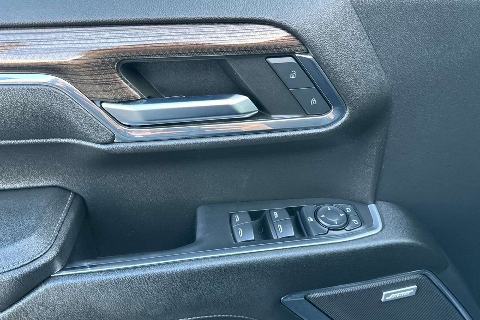 Used 2024 Chevrolet Silverado 1500 RST w/ Convenience Package II image 10