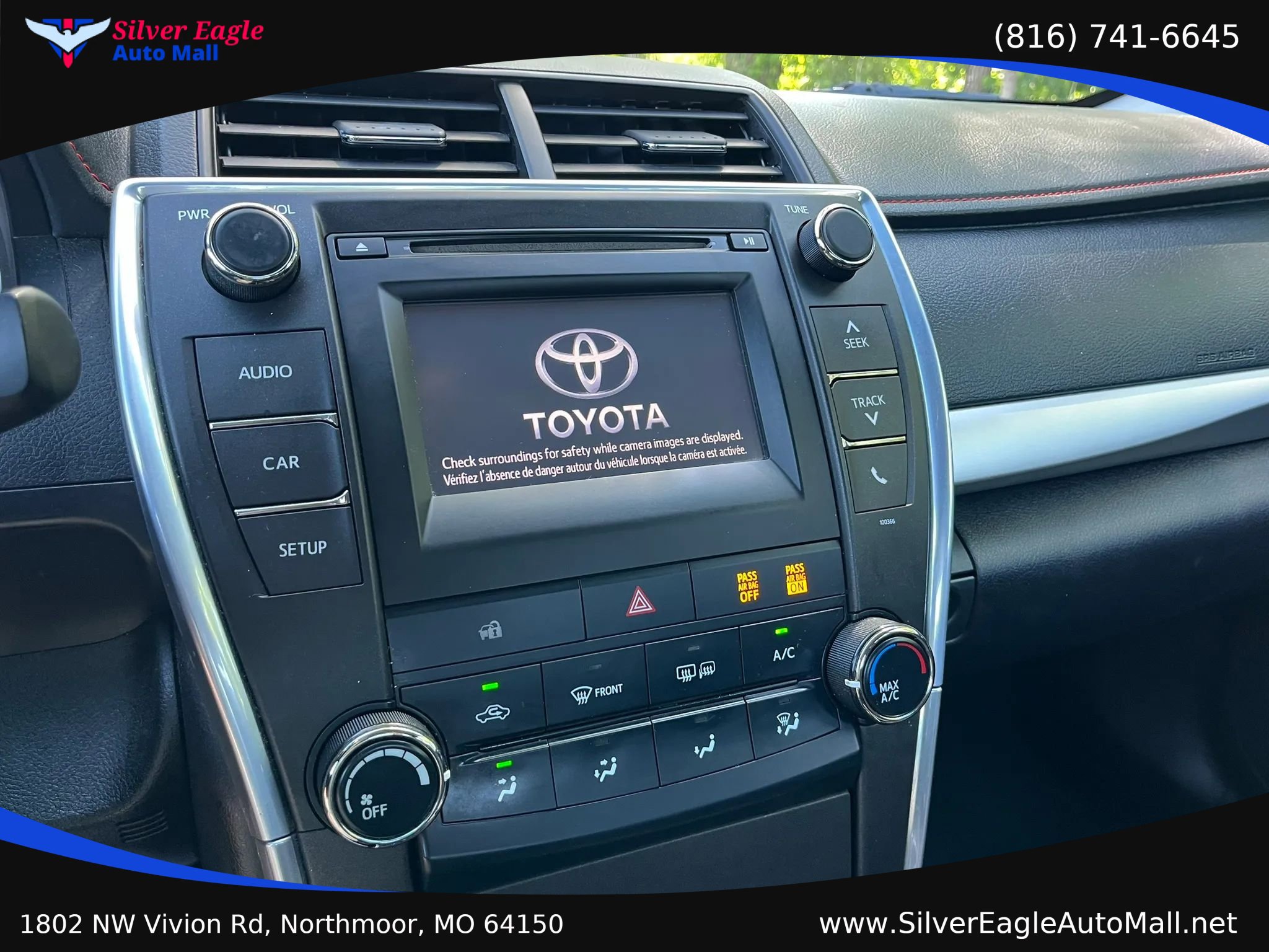Used 2015 Toyota Camry SE FWD image 13