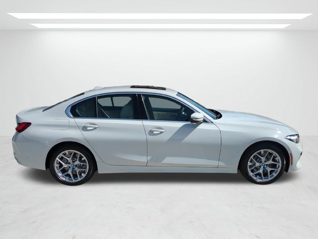 New 2026 BMW 330i Sedan w/ Convenience Package RWD image 3