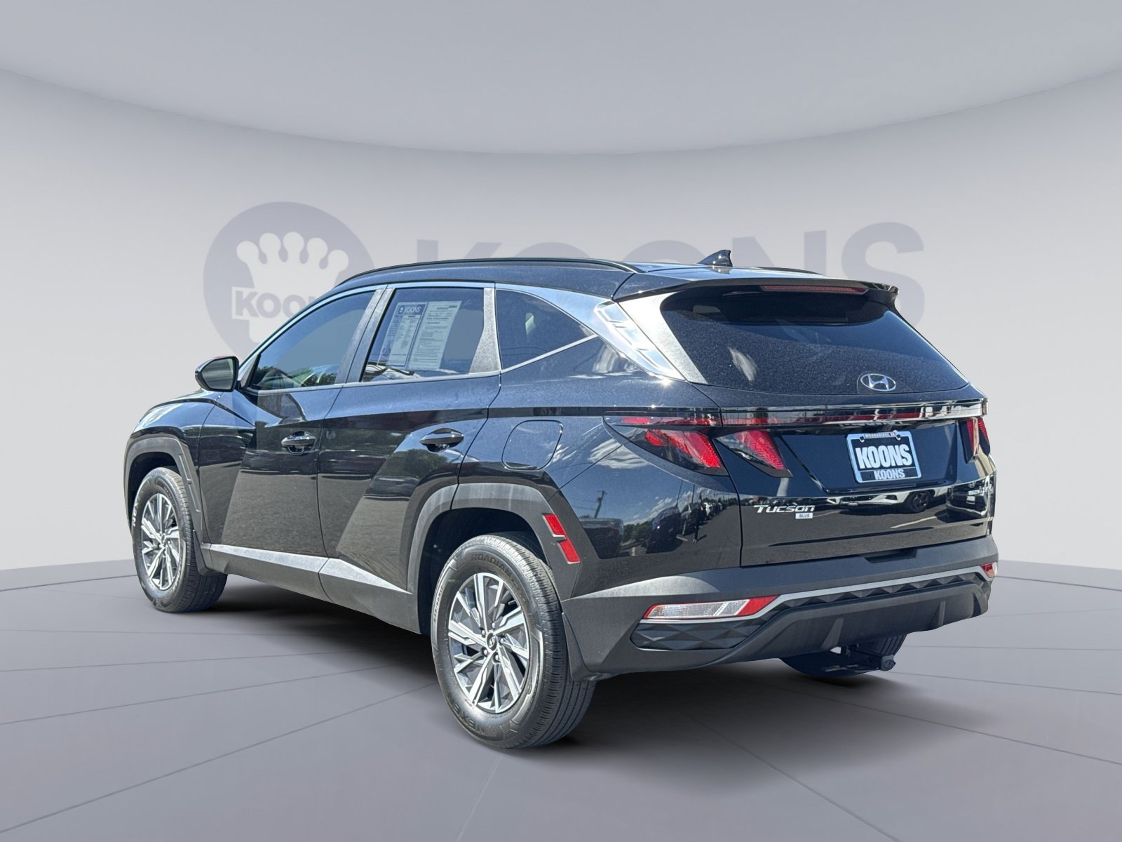 Used 2024 Hyundai Tucson Blue AWD/4WD image 4