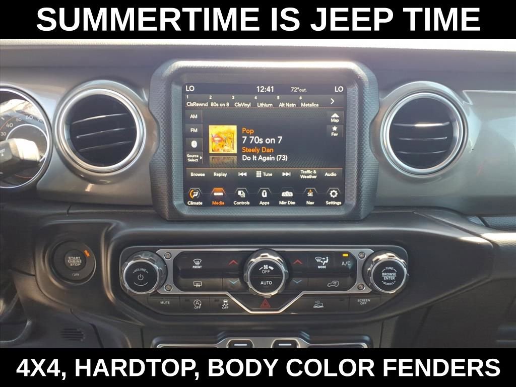 Used 2023 Jeep Gladiator Overland AWD/4WD image 22