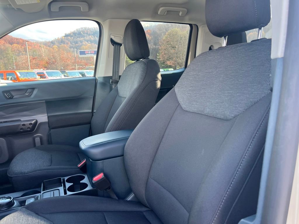 Used 2025 Ford Maverick XL image 16