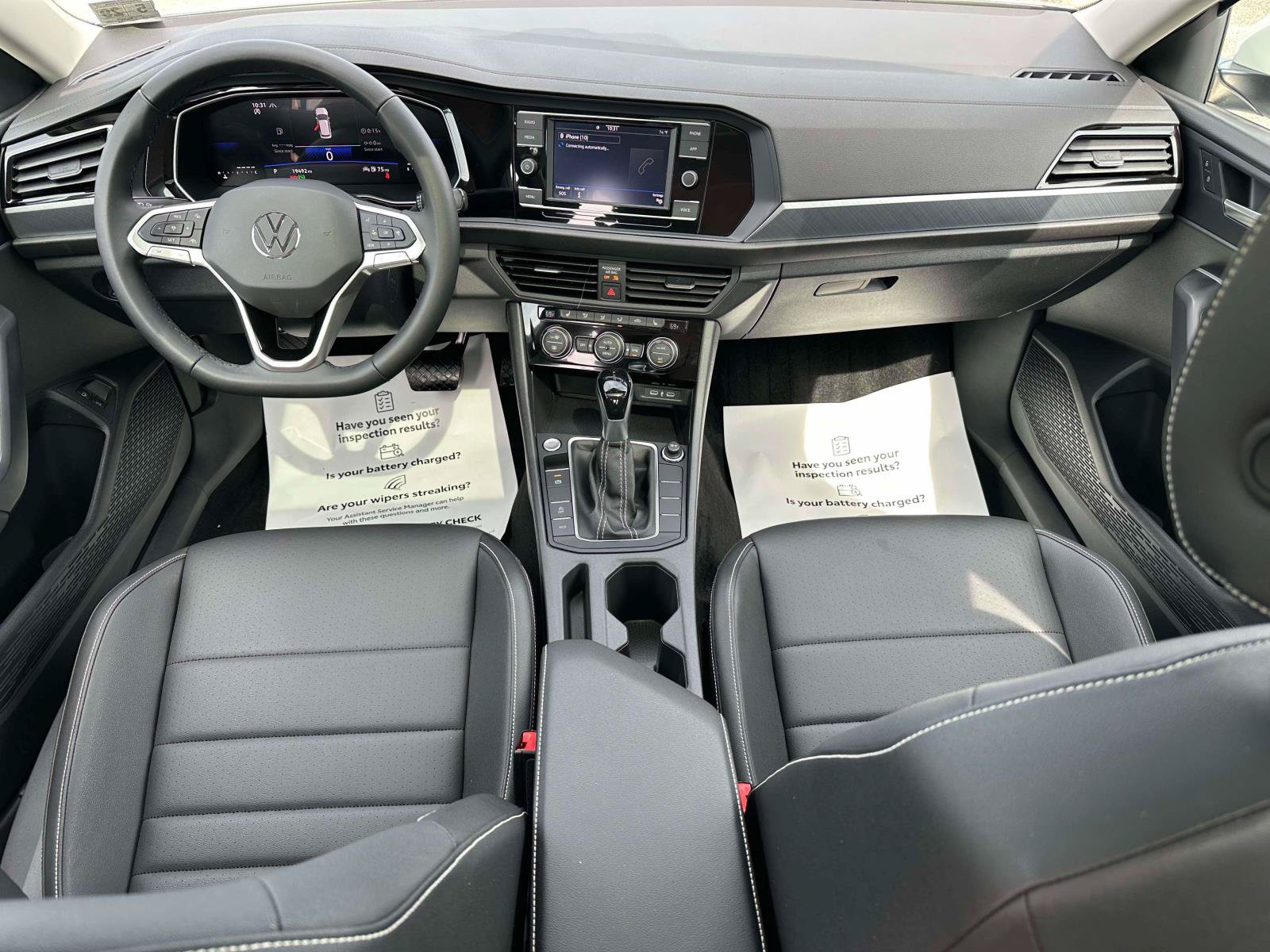 Used 2024 Volkswagen Jetta SE w/ Panoramic Sunroof Package FWD image 11