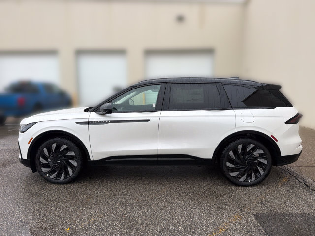 New 2026 Lincoln Nautilus Reserve AWD/4WD image 10