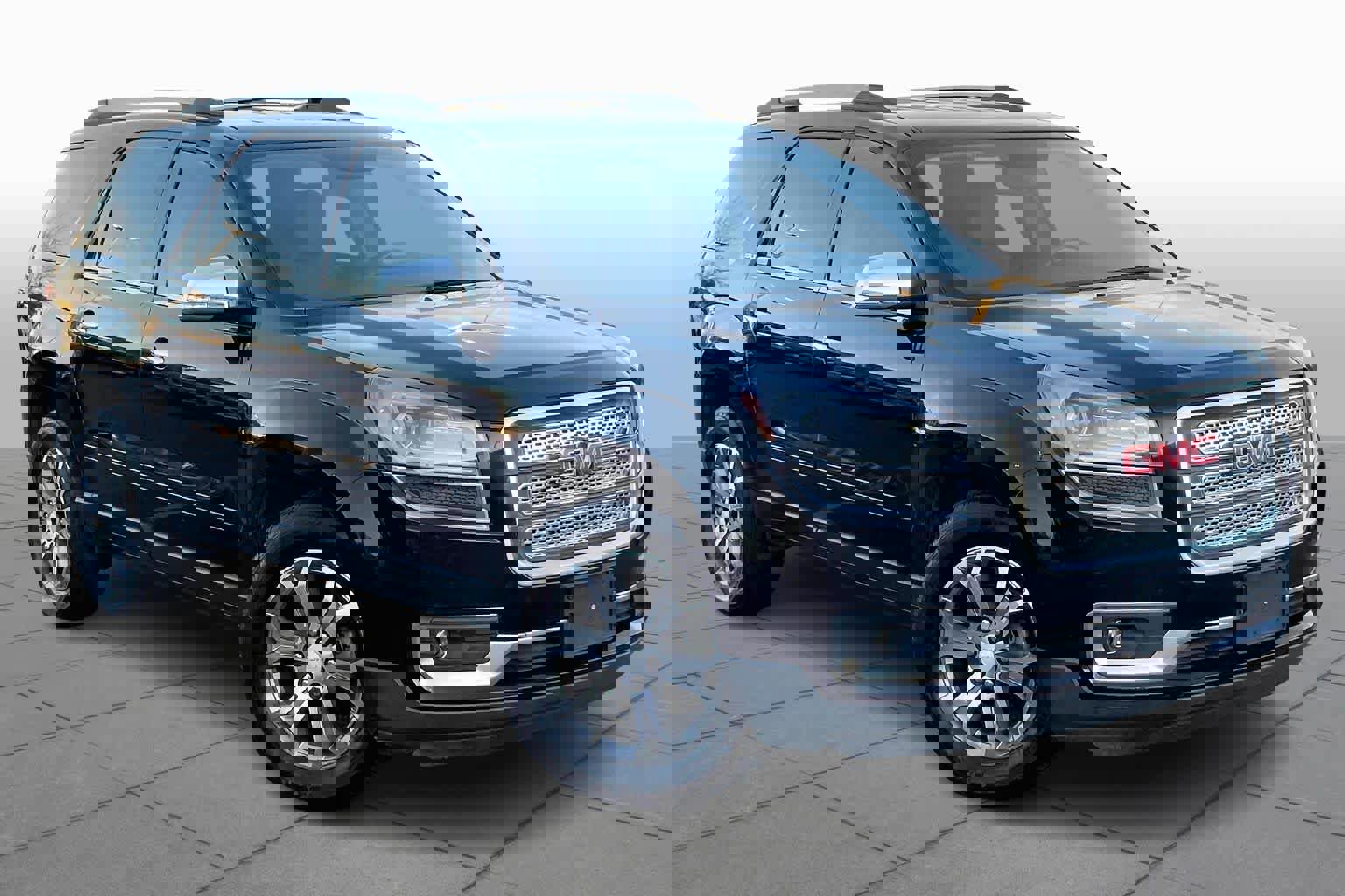 Used 2015 GMC Acadia SLT image 3