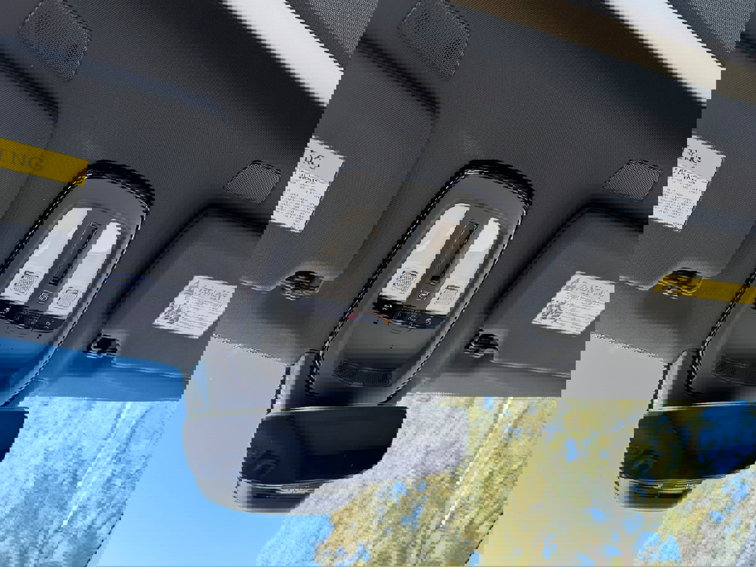 New 2026 Volvo XC90 T8 Core image 16