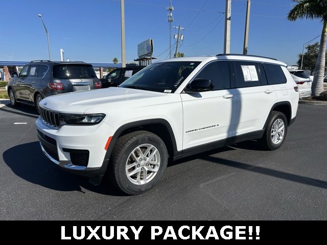 Used 2022 Jeep Grand Cherokee L Laredo w/ Luxury Tech Group I image 3