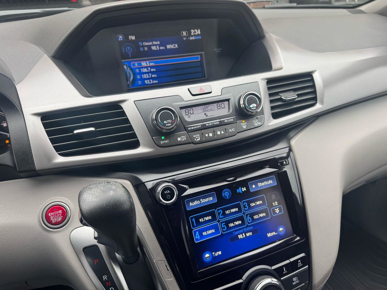 Used 2015 Honda Odyssey EX image 17