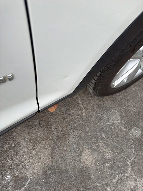 Used 2016 BMW X3 xDrive28i image 6