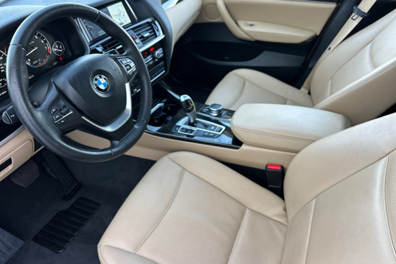 Used 2017 BMW X3 sDrive28i RWD image 10