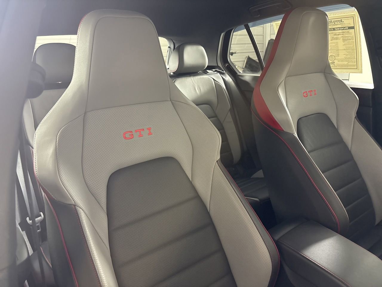 Used 2024 Volkswagen GTI Autobahn image 27