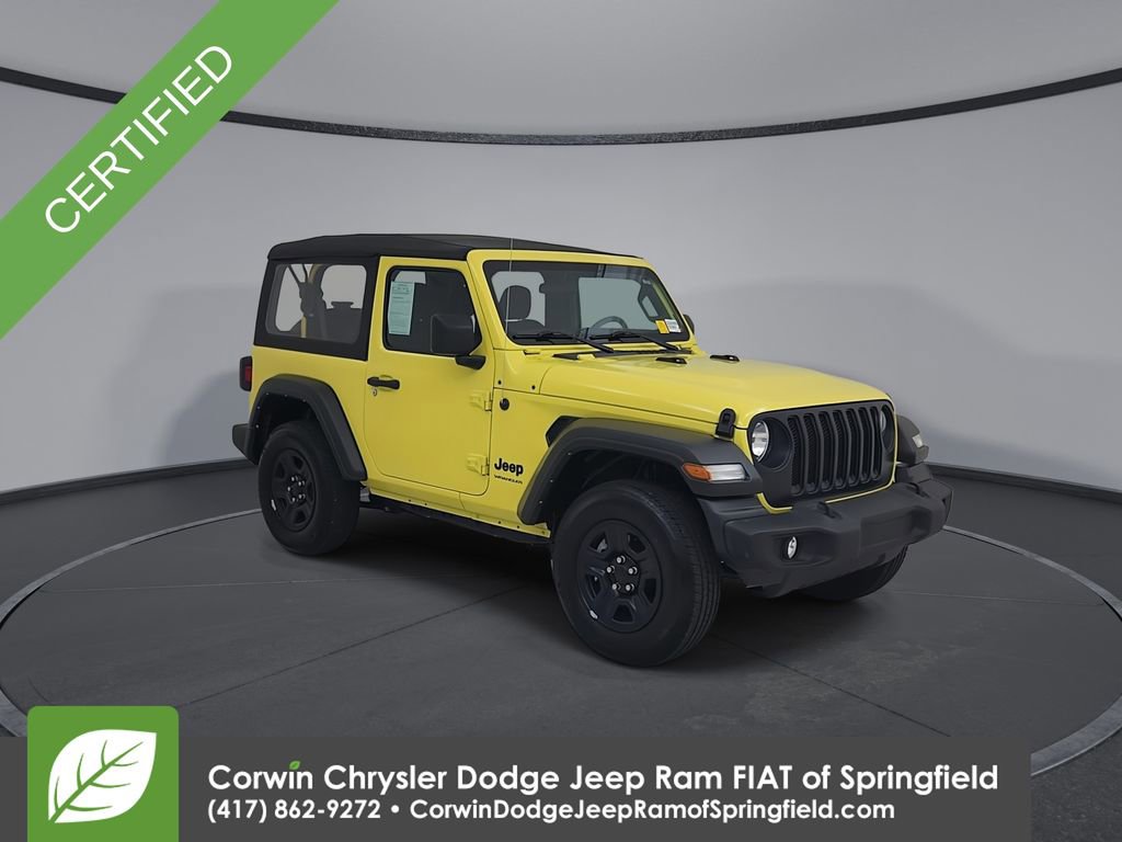 Certified 2022 Jeep Wrangler Sport AWD/4WD image 4