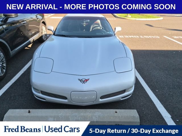 Used 2002 Chevrolet Corvette Z06 w/ Memory Pkg RWD image 2