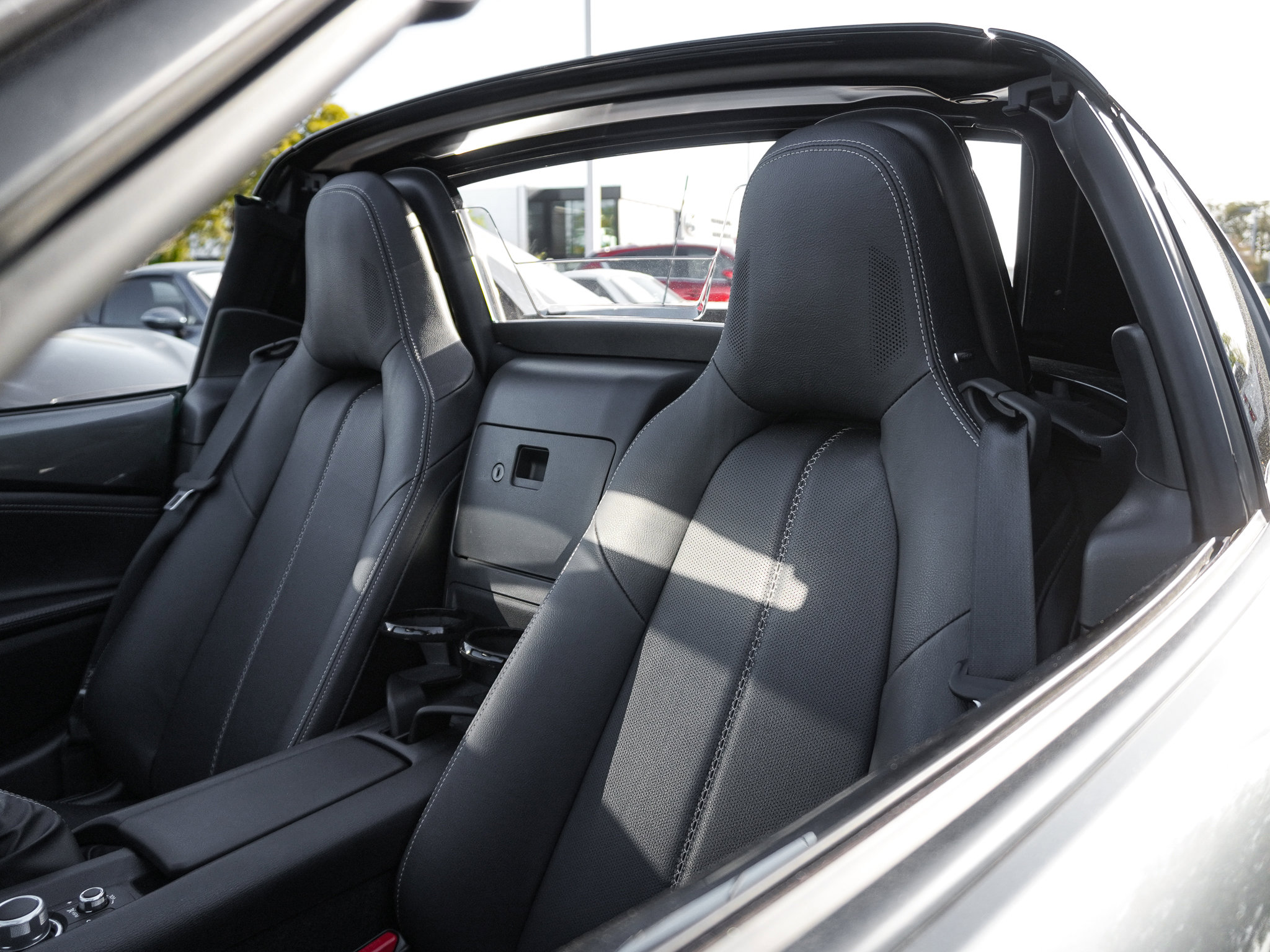 Used 2022 MAZDA MX-5 Miata RF Grand Touring image 31