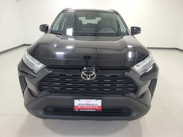 Used 2024 Toyota RAV4 XLE AWD/4WD image 6