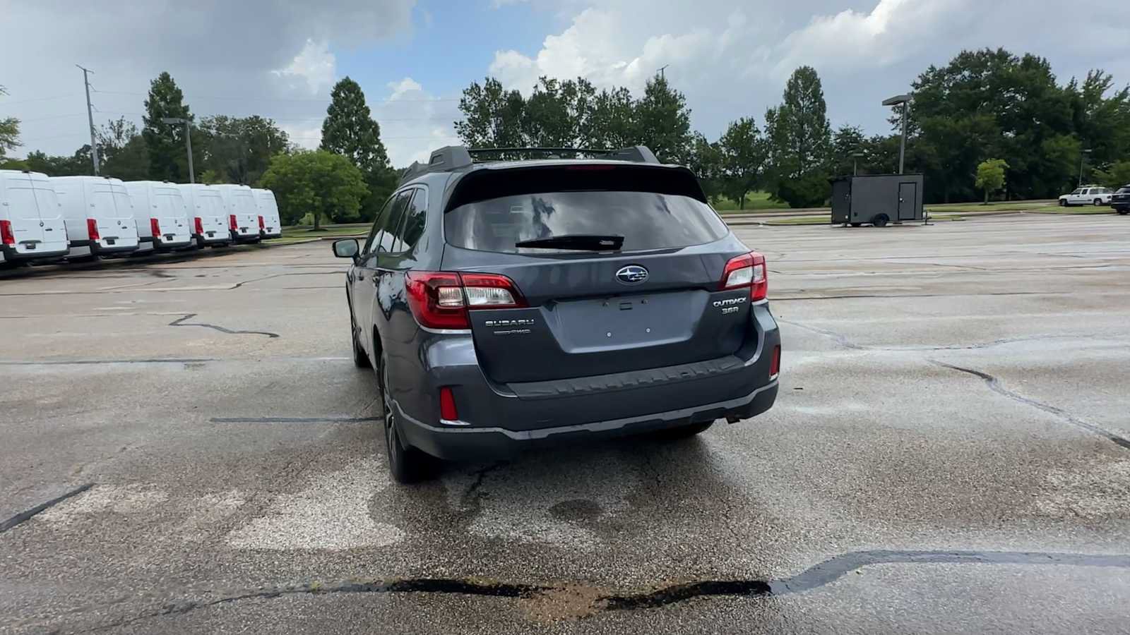 Used 2015 Subaru Outback 3.6R Limited AWD/4WD image 7