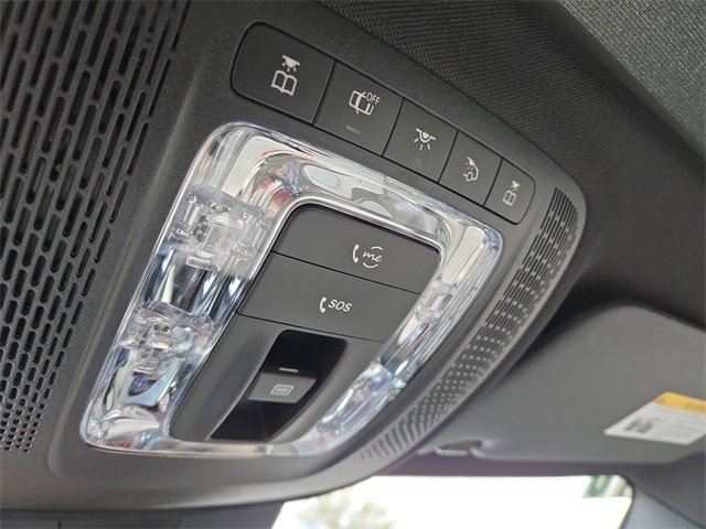 New 2026 Mercedes-Benz GLB 250 4MATIC image 17