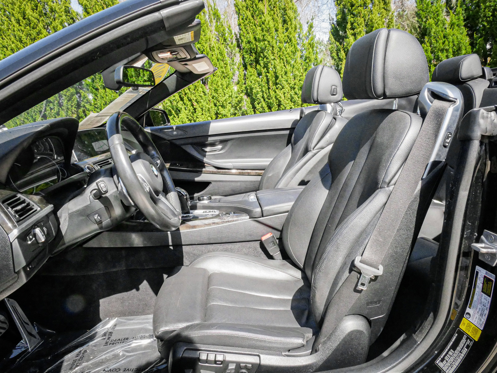 Used 2018 BMW 640i Convertible image 16