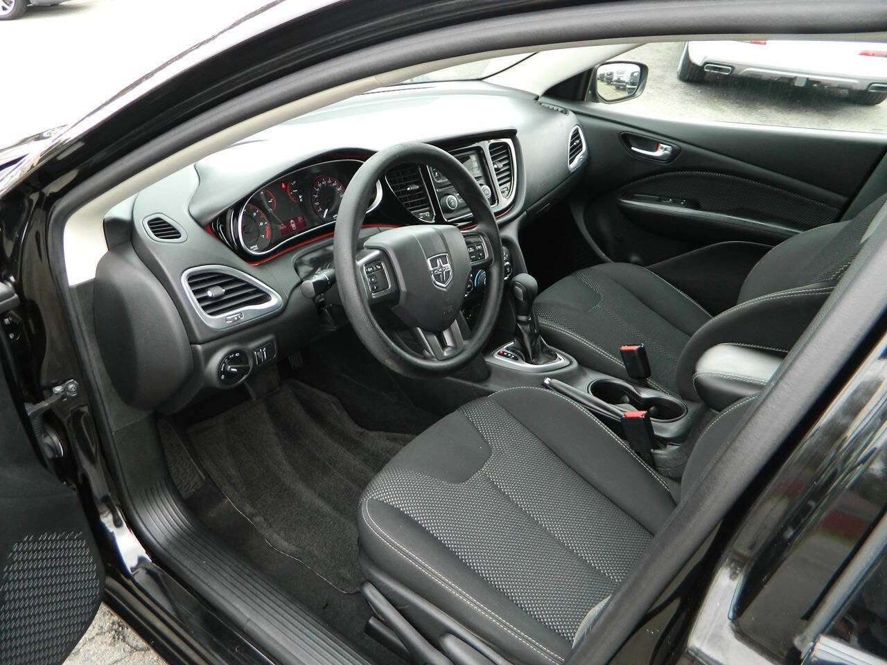 Used 2016 Dodge Dart SXT image 11