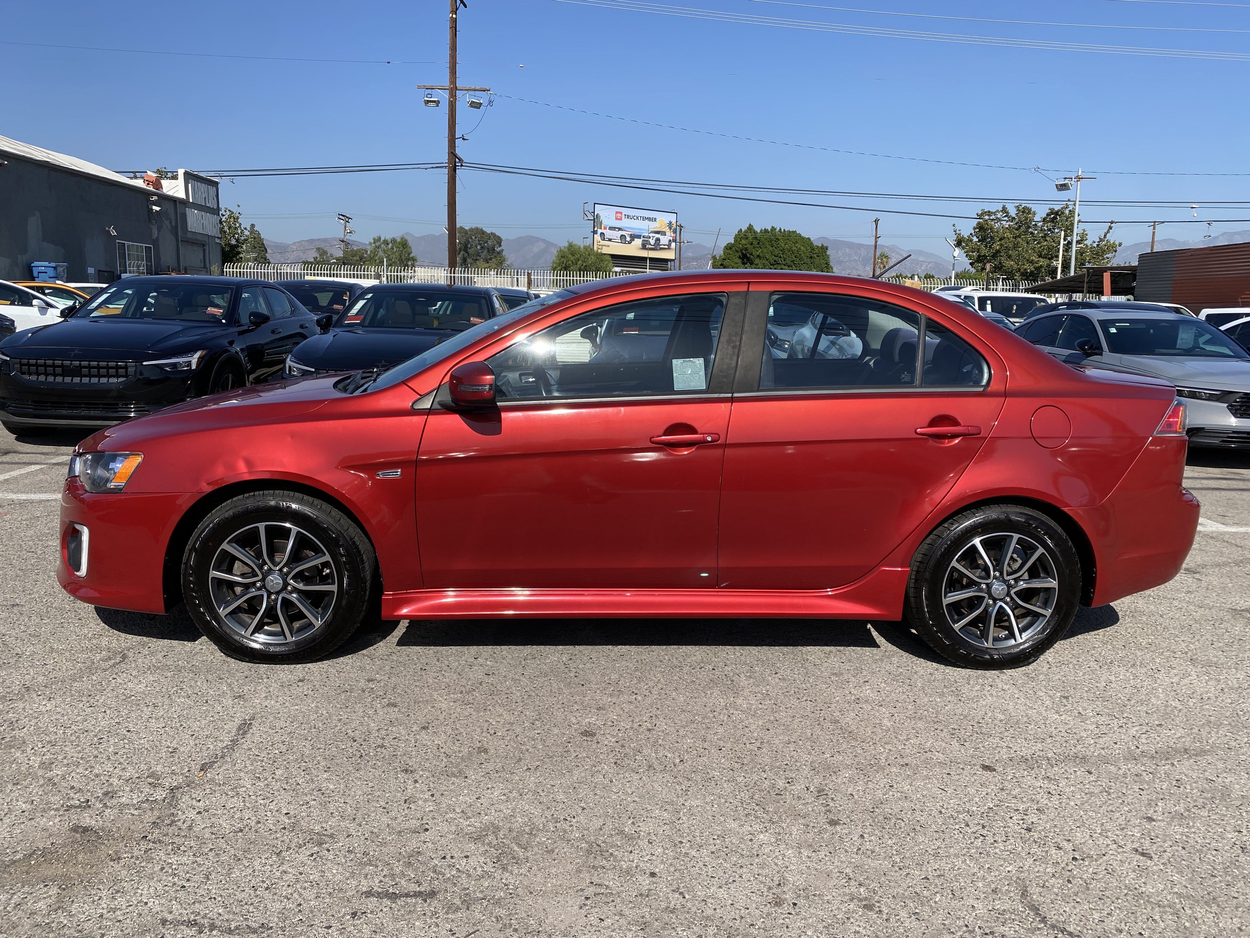 Used 2017 Mitsubishi Lancer LE FWD image 7