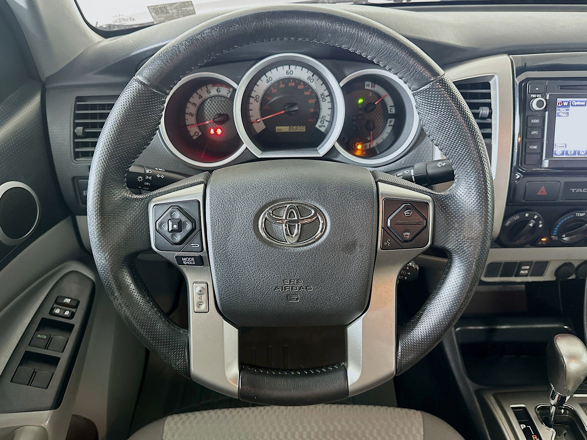 Used 2015 Toyota Tacoma PreRunner w/ SR5 Package image 17