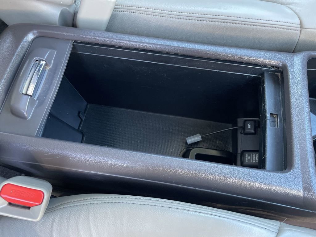 Used 2012 Honda CR-V EX-L image 16