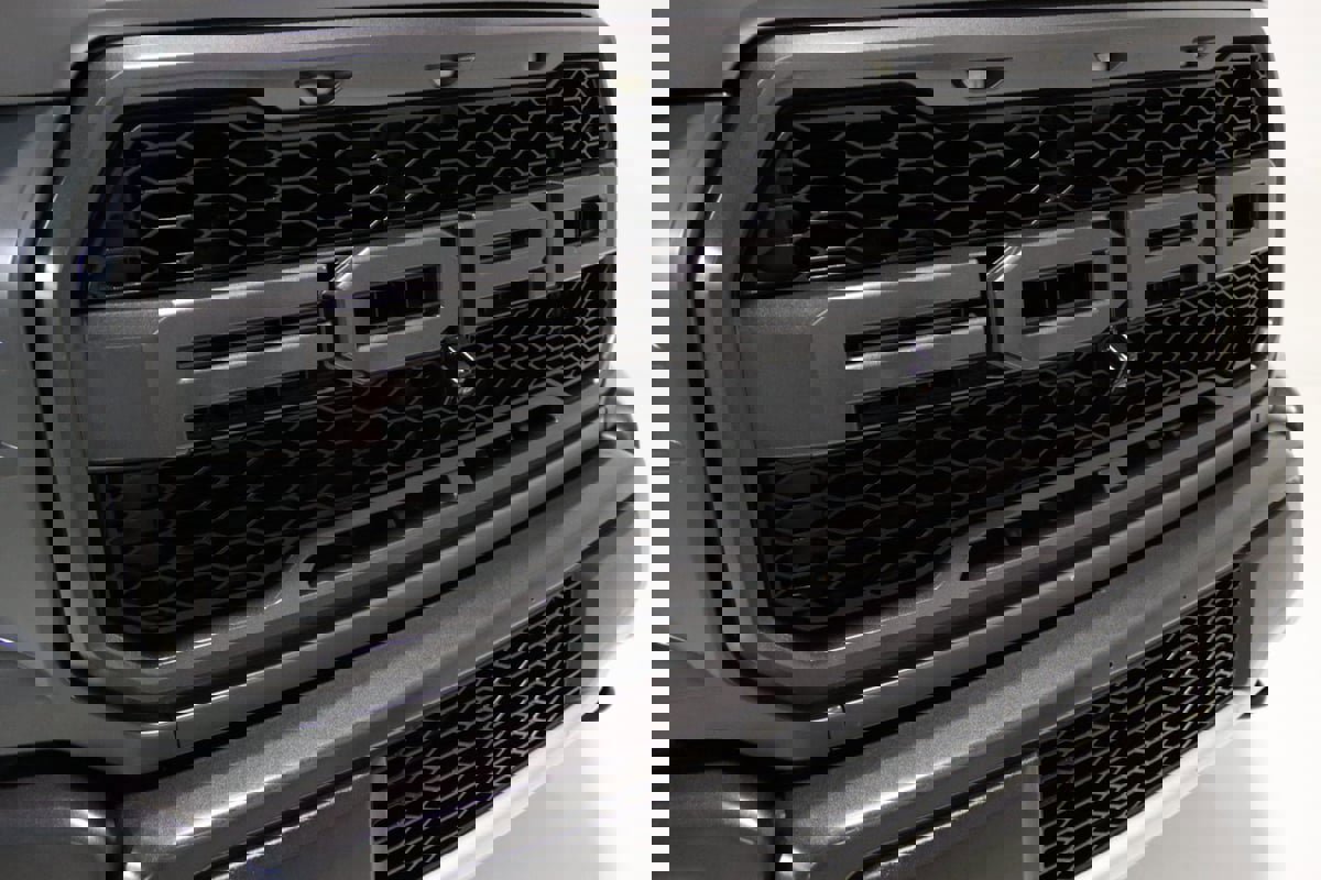 Used 2020 Ford F150 Raptor w/ Equipment Group 802A Luxury image 33