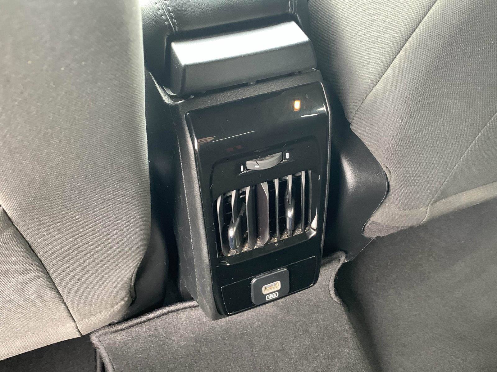 Used 2024 Jeep Compass Sport image 38