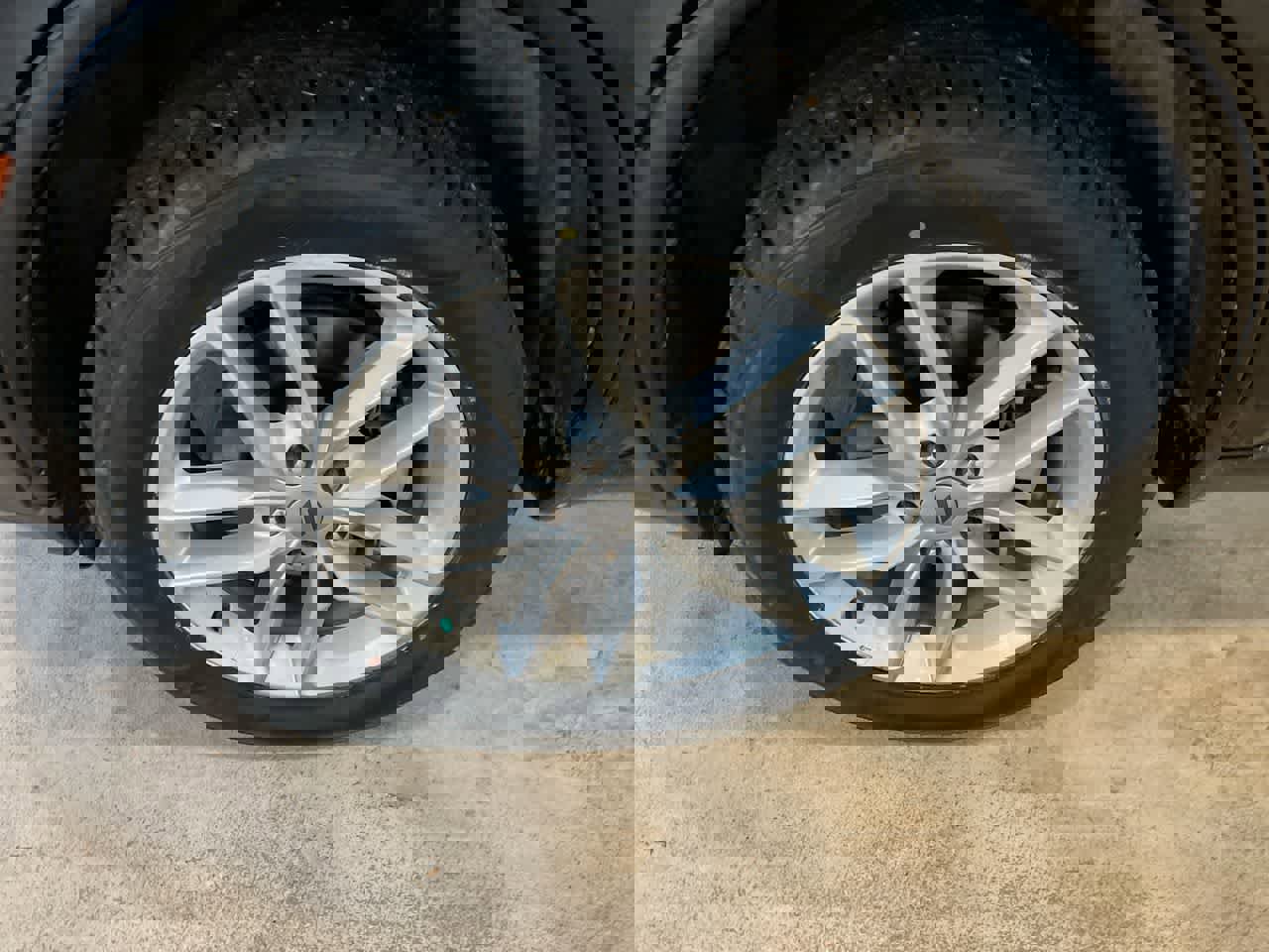 Used 2023 Dodge Durango GT image 10