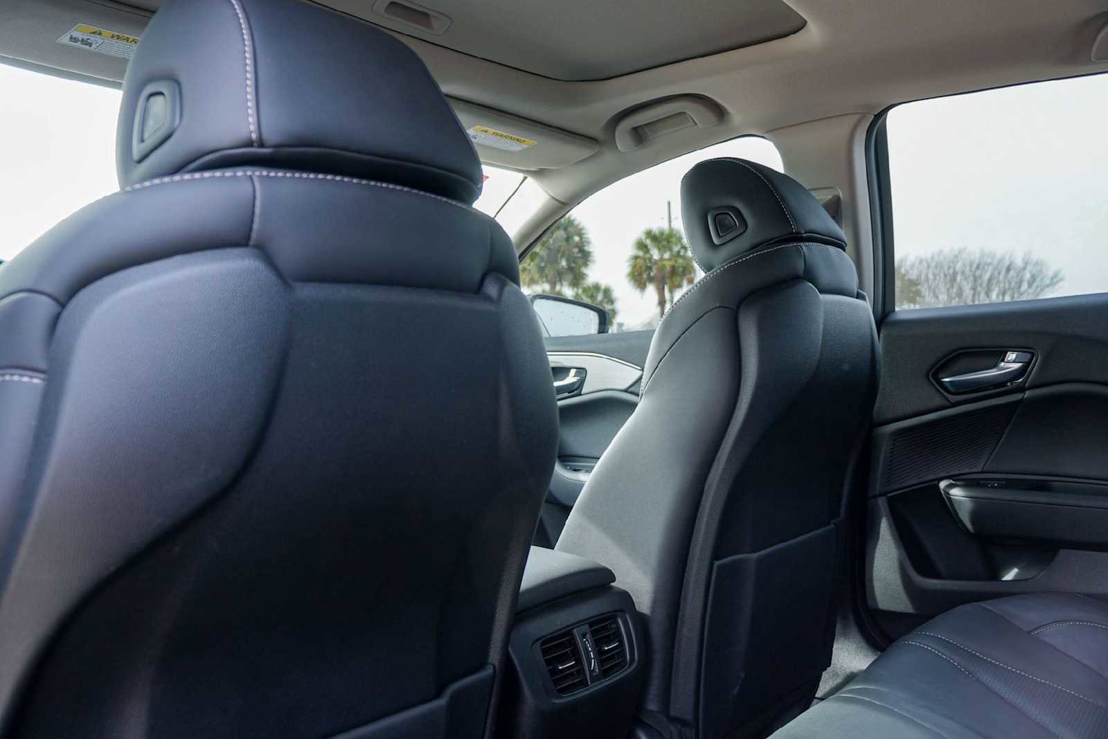 Used 2023 Acura TLX w/ Technology Package image 12