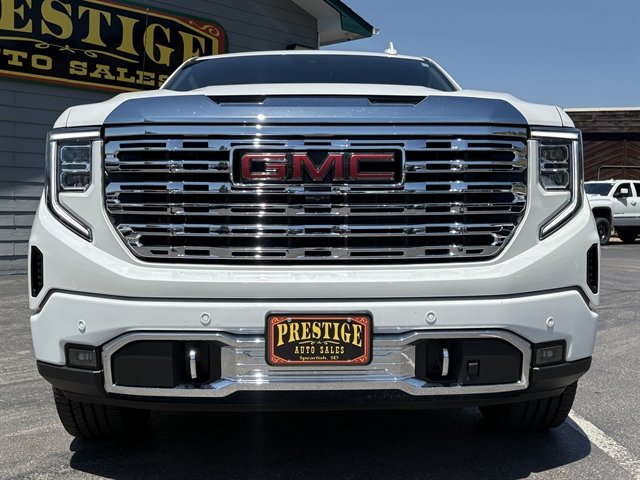 Used 2023 GMC Sierra 1500 Denali w/ Denali Reserve Package image 5