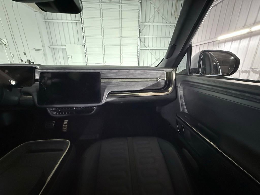 Used 2022 Rivian R1T Adventure image 43