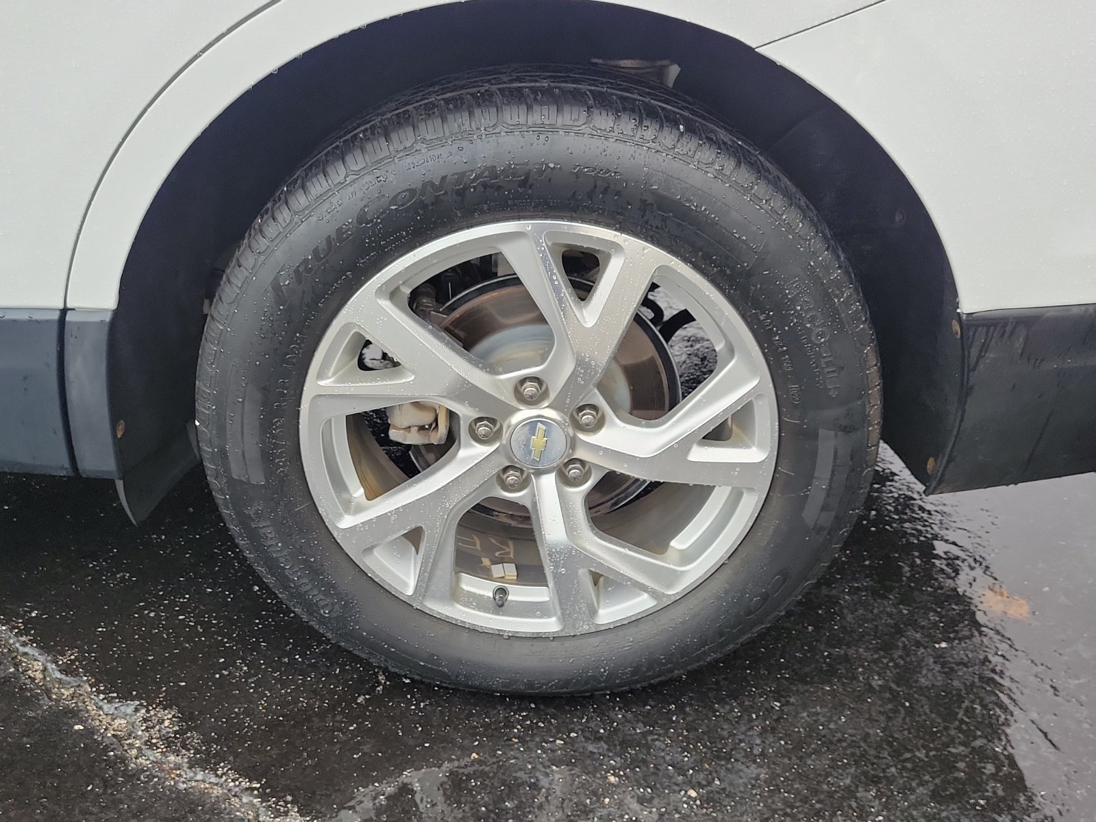 Used 2020 Chevrolet Equinox LT FWD image 9