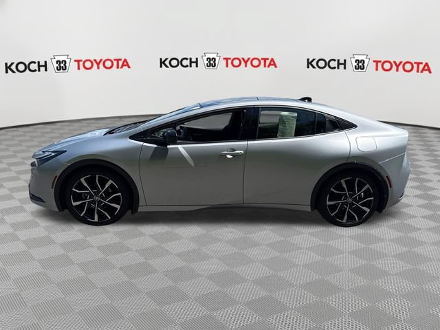 Certified 2024 Toyota Prius Prime FWD image 4