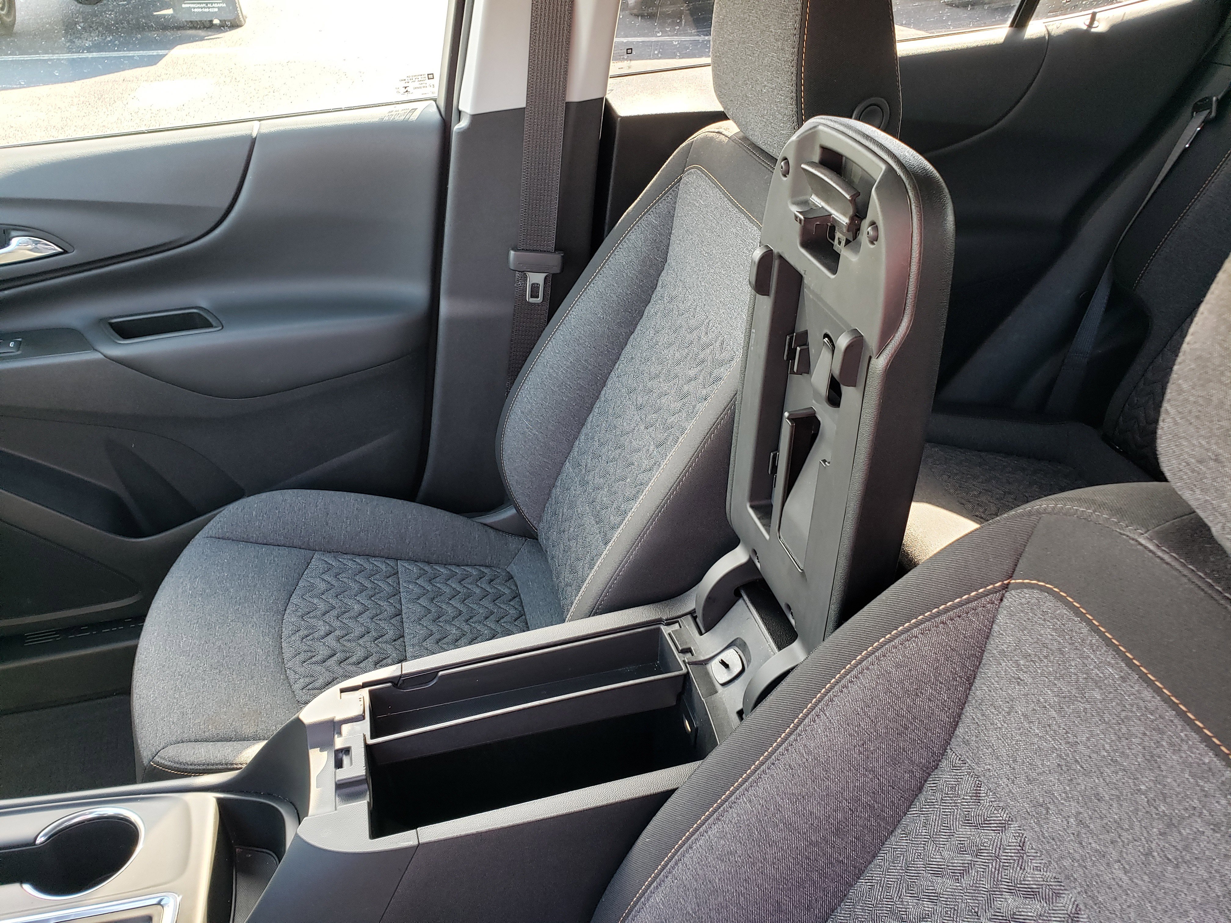 Used 2022 Chevrolet Equinox LT w/ Driver Convenience Package image 30