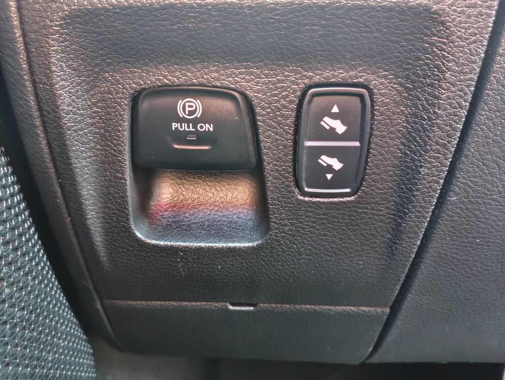 Used 2022 RAM 1500 Rebel w/ Rebel Level 2 Equipment Group AWD/4WD image 20