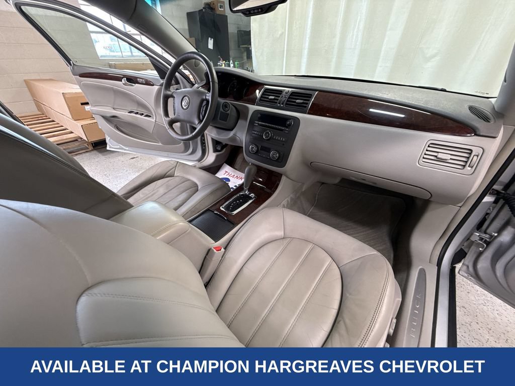 Used 2011 Buick Lucerne CXL FWD image 37