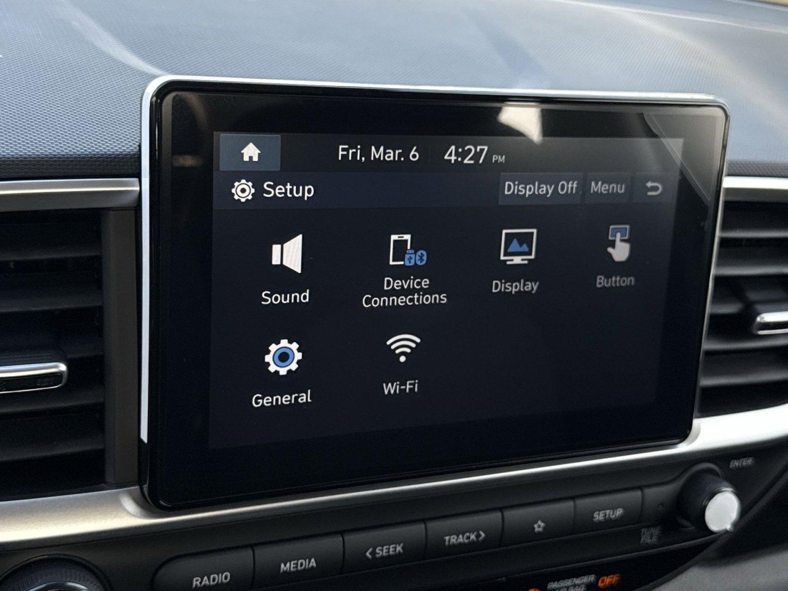 New 2026 Hyundai Venue SE image 20