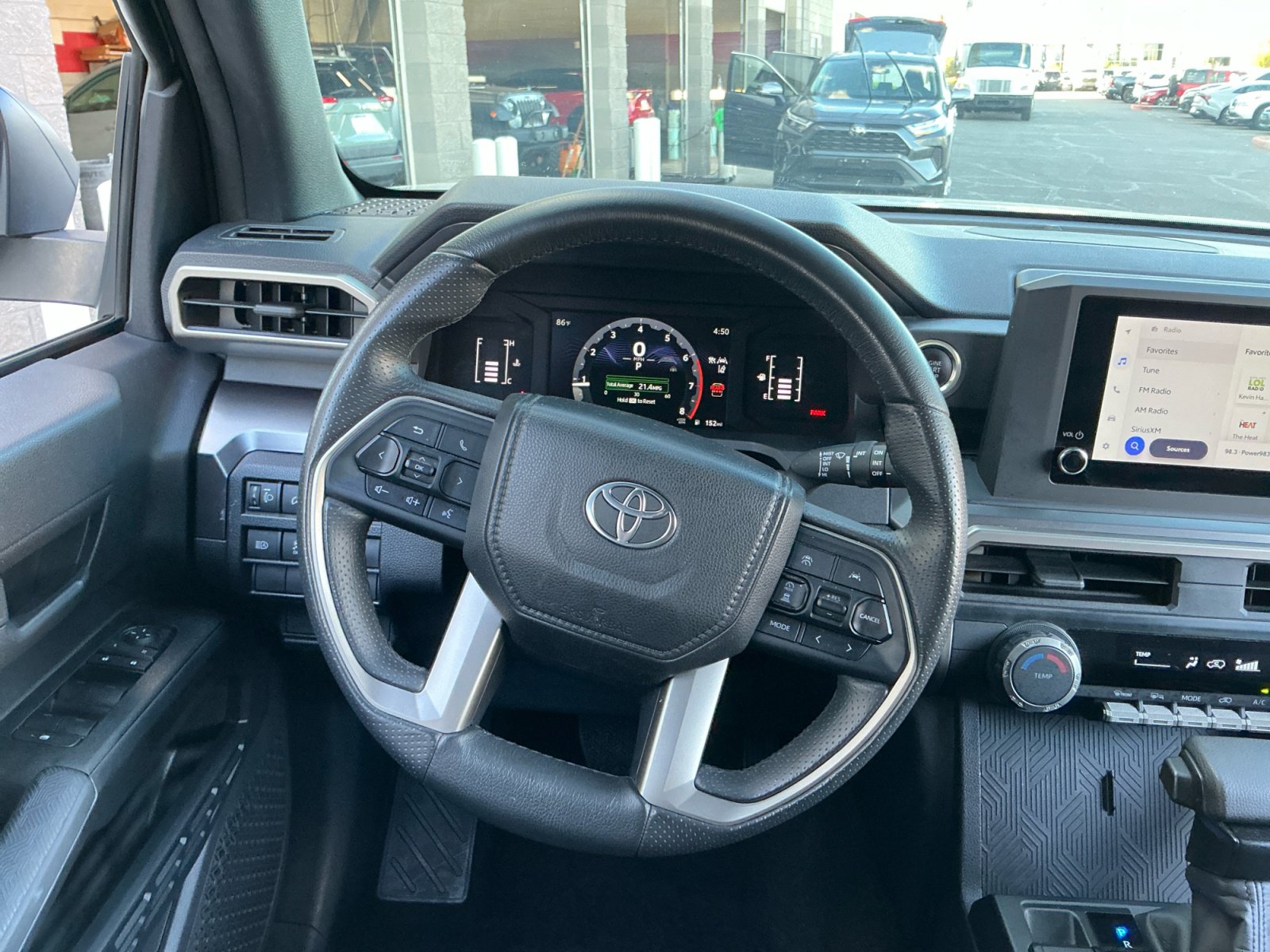 Certified 2025 Toyota 4Runner SR5 AWD/4WD image 9