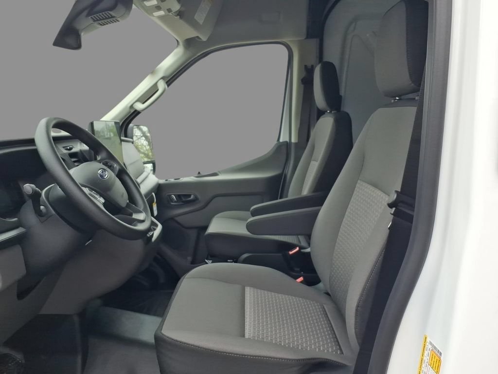 New 2026 Ford Transit 250 148 Medium Roof RWD image 16