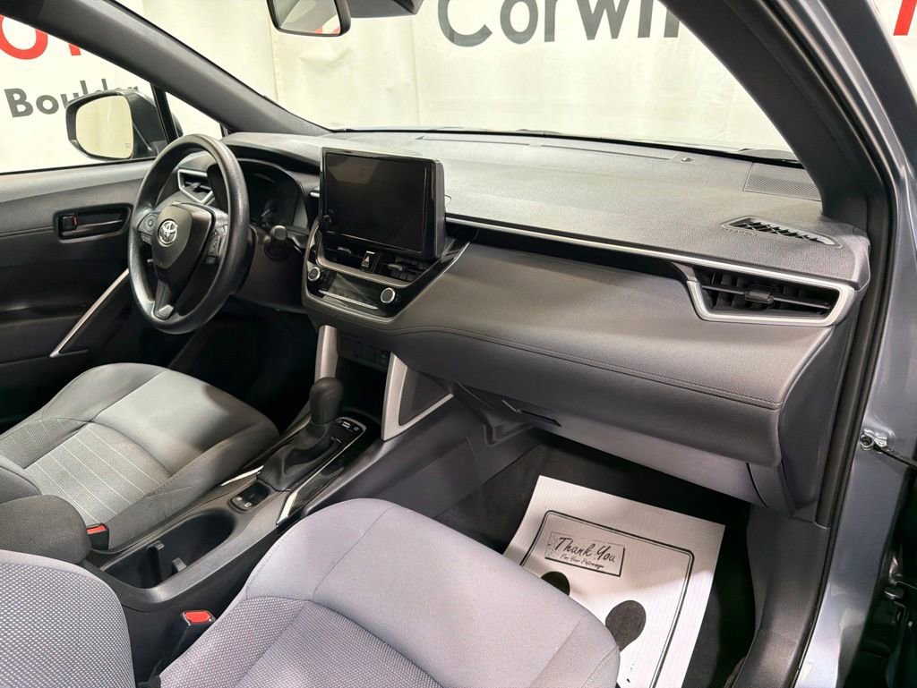 Used 2025 Toyota Corolla Cross AWD Hybrid image 13